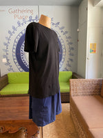 Load image into Gallery viewer, [AKO wear Hawaii] Tops: SMC Original Logo Unisex T-shirt with Pocket
